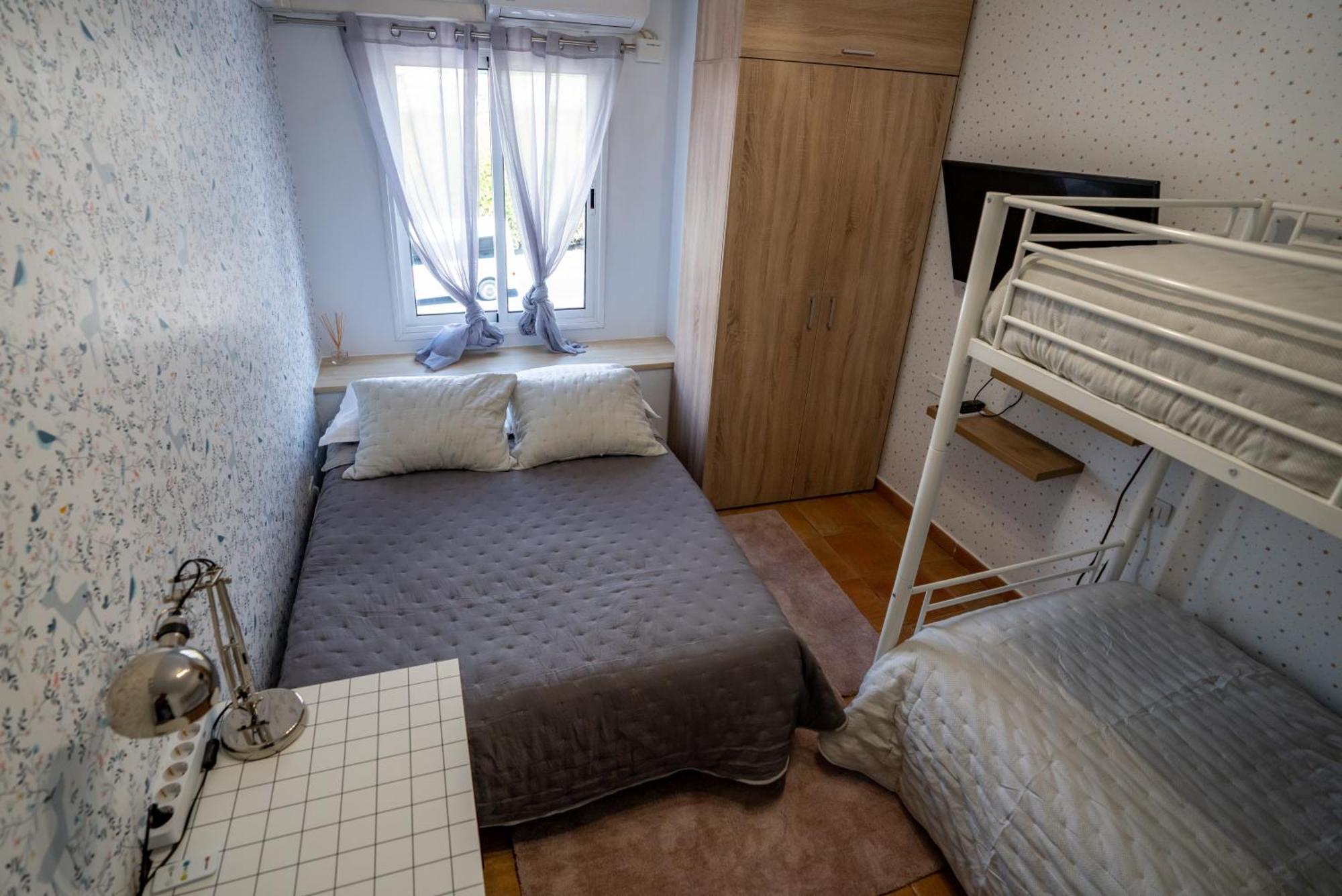 Casa Julio - Alcala Complete Coastal Retreat - Entire Apartment - 3 Min Walk From The Ocean - Shared Entrance With Host Exteriör bild