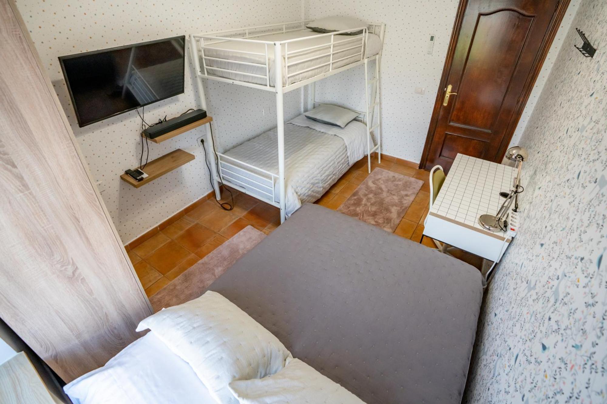 Casa Julio - Alcala Complete Coastal Retreat - Entire Apartment - 3 Min Walk From The Ocean - Shared Entrance With Host Exteriör bild