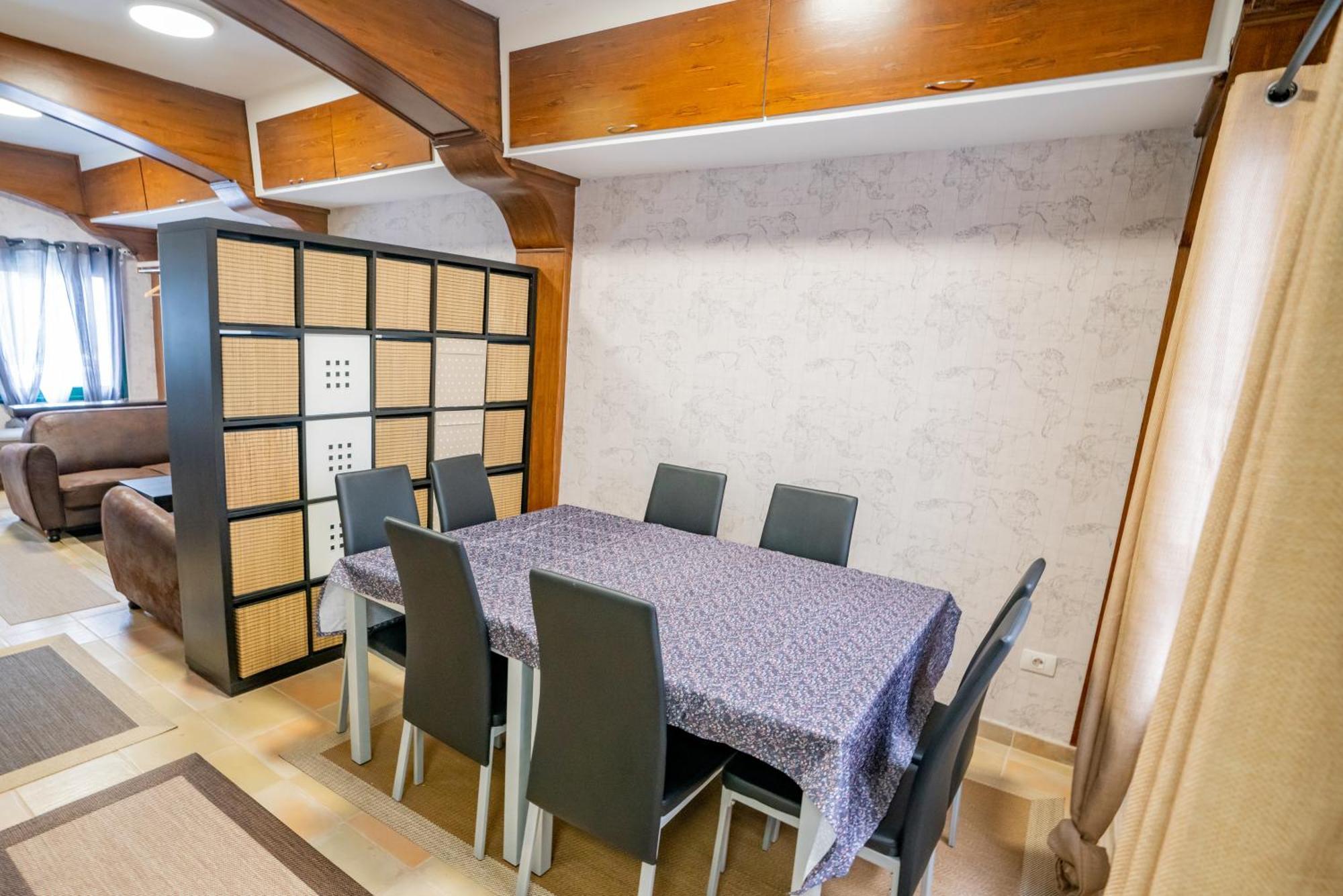 Casa Julio - Alcala Complete Coastal Retreat - Entire Apartment - 3 Min Walk From The Ocean - Shared Entrance With Host Exteriör bild